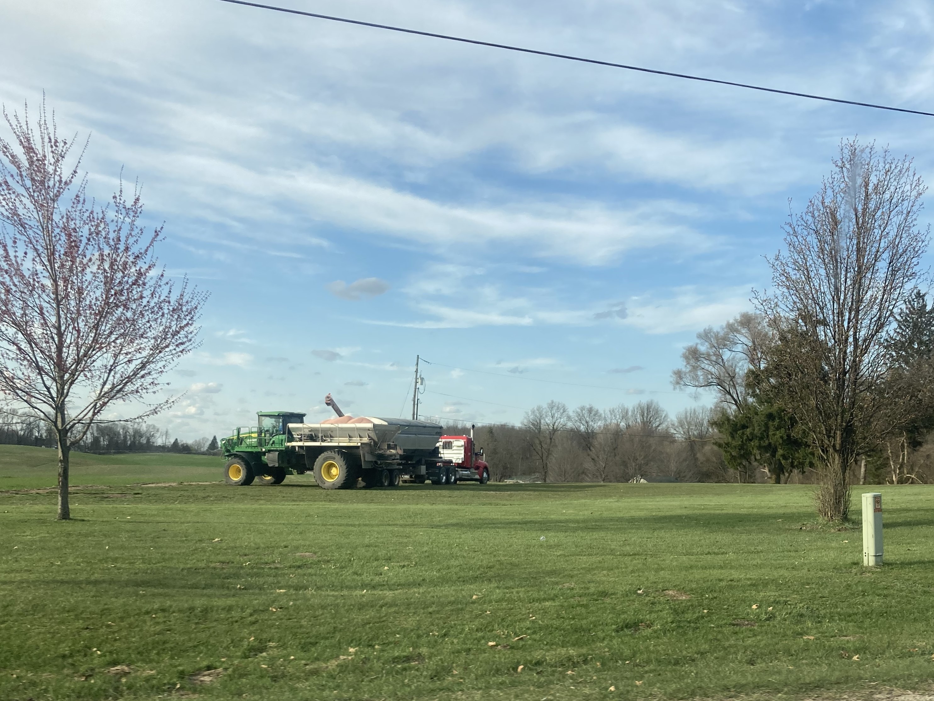 Fertilizer spreading truck.jpg